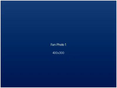 必赢亚洲马里奥展示他收藏的历年季票